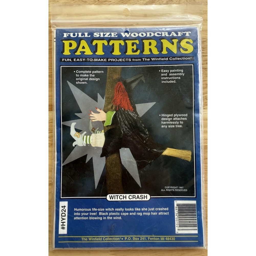 Witch Crash Woodcraft Pattern‎ Humorous Life Size Crashing Witch Halloween Decor